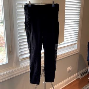 Fabletics Workout pants with side pockets